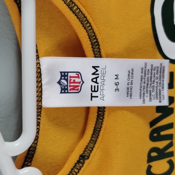Green Bay Packers Onesie - Picture 3 of 4